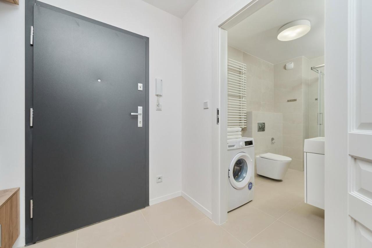 Modern Elegance Apartments Wroclaw With Ac By Noclegi Renters Eksteriør bilde